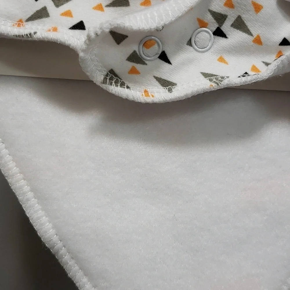 Modern Baby NWT 8-pack Fall/Halloween Bandana Bibs